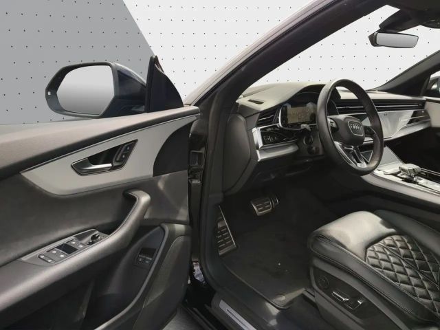 Audi Q8 55 TFSI Hybride S-Line