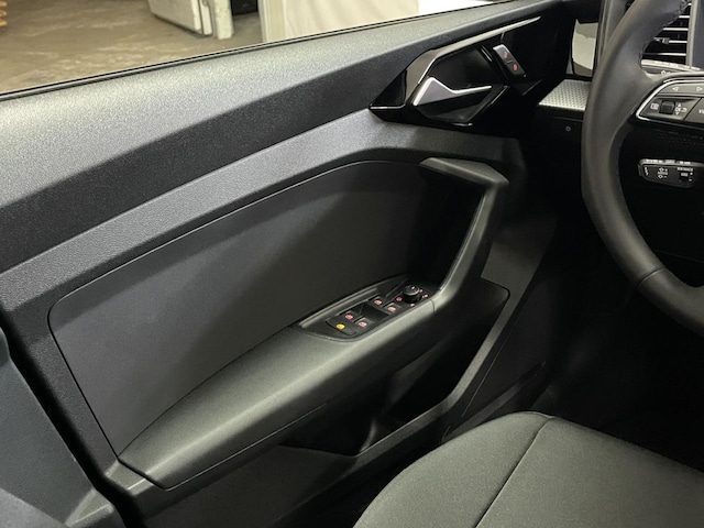 Audi A1 30 TFSI Allstreet S-Tronic