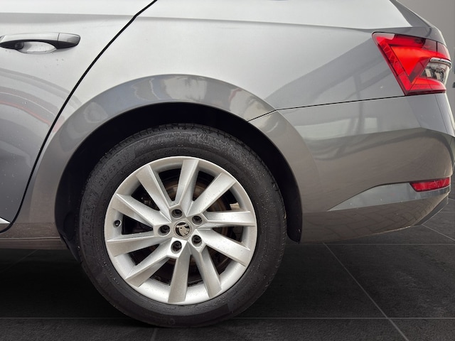 Skoda Superb 2.0 TDI Combi Style Style