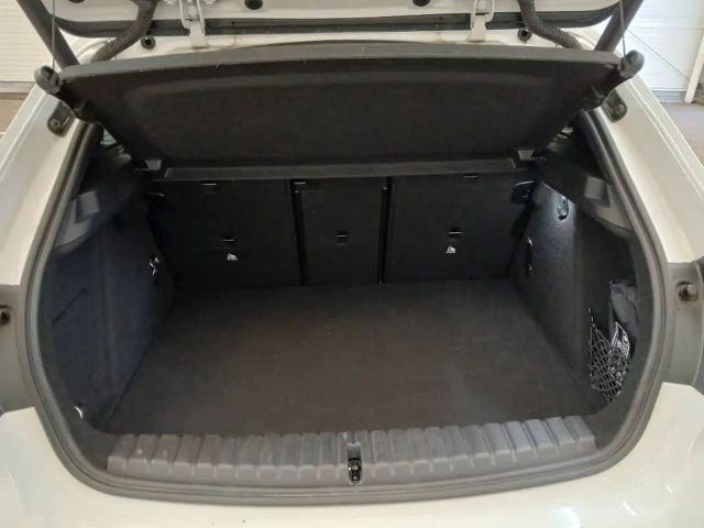 BMW 118 118i M-Sport Sedan