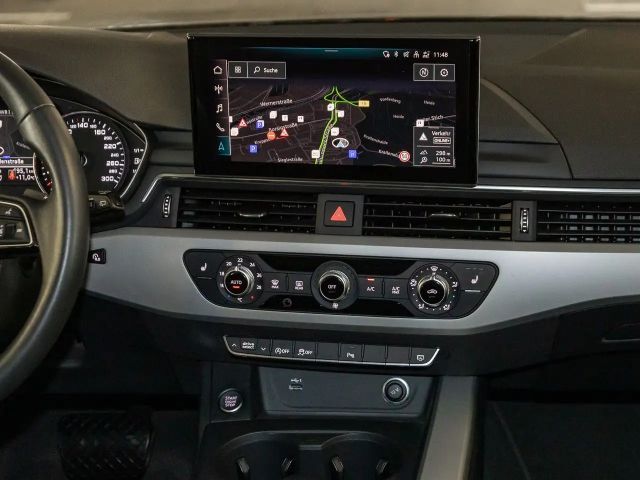 Audi A4 40 TFSI Business S-Tronic