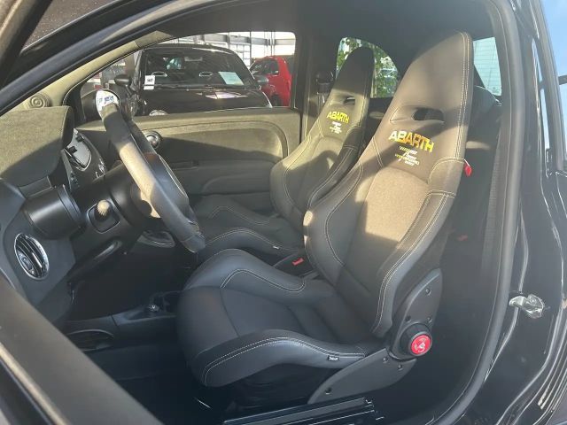 Abarth 695 70th Anniversario T-Jet