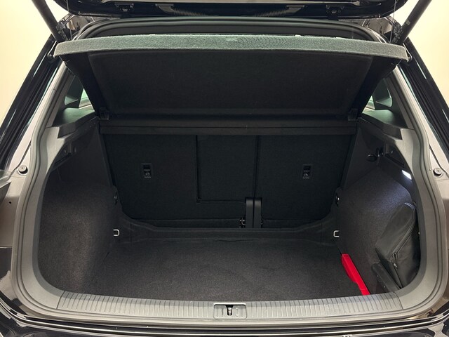 Volkswagen Tiguan 1.5 TSI DSG R-Line