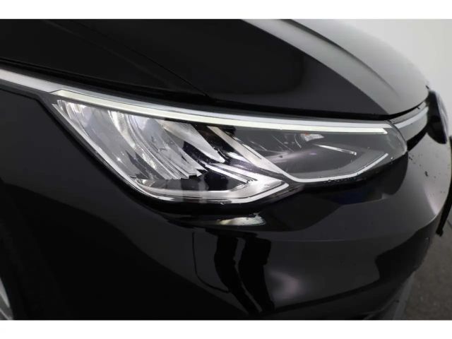 Volkswagen Golf 2.0 TDI DSG Life Variant