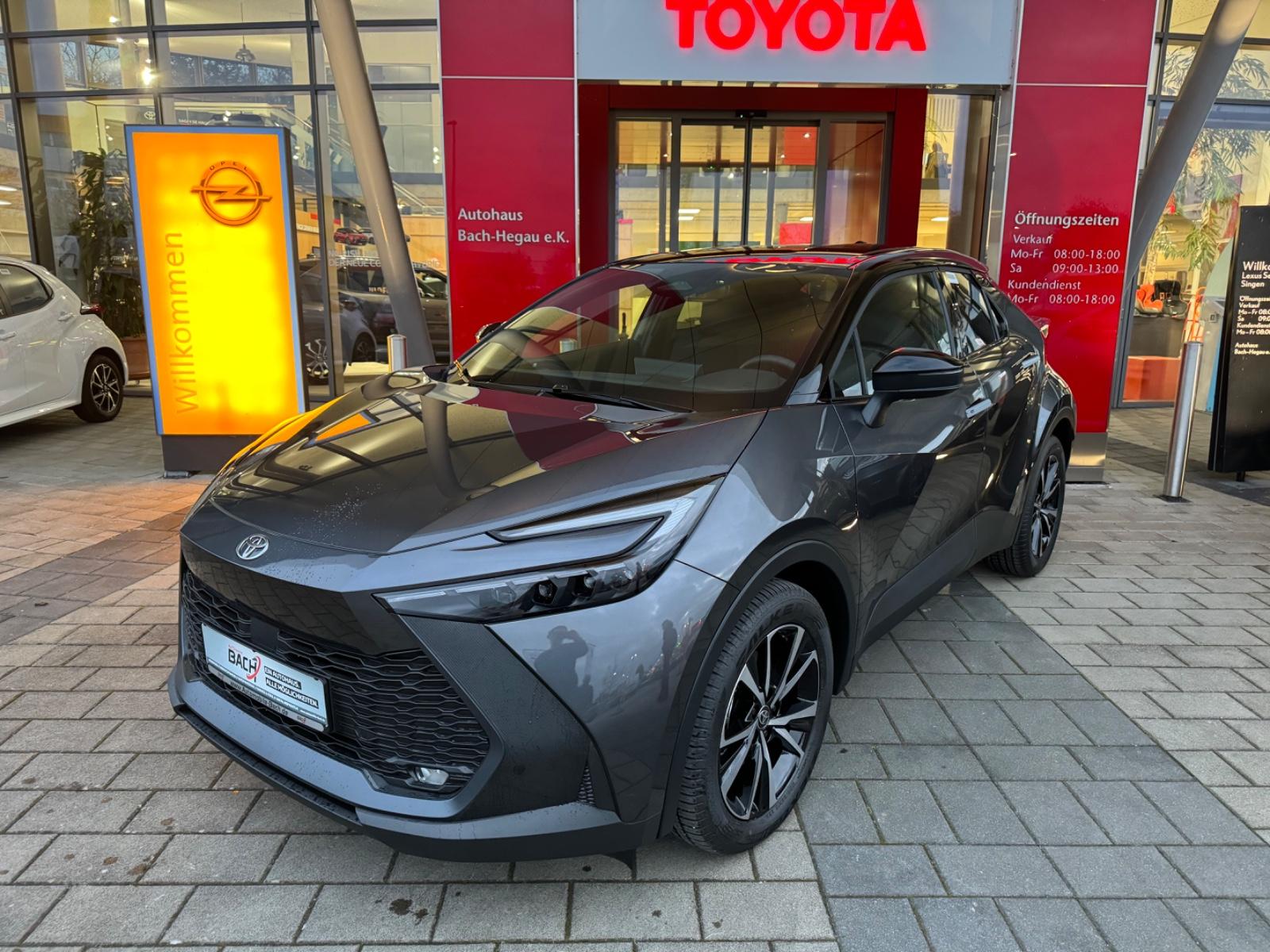 Toyota C-HR Plug-in Team D