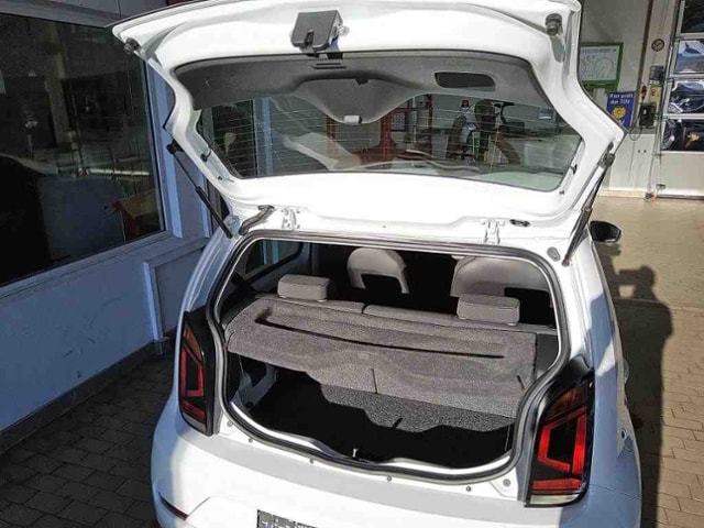 Volkswagen up! Move Move up!