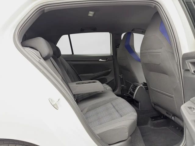 Volkswagen Golf GTE IQ.Drive