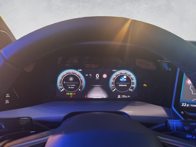 Volkswagen Golf 1.5 eTSI Style