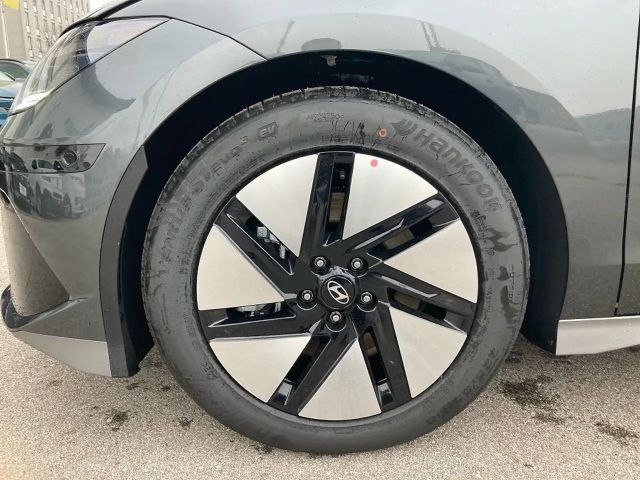 Hyundai IONIQ 6 PLUS LINE 77,4 kWh inkl. Technik-Pa. & Sch