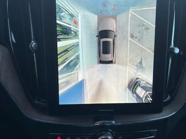 Volvo XC60 AWD Dark Recharge Ultra