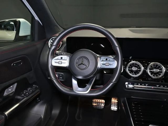 Mercedes-Benz EQA 250 AMG Line