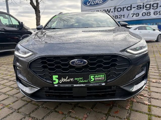 Ford Focus ST Line Wagon