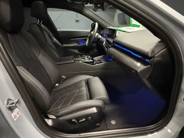 BMW 520 520d M-Sport Touring