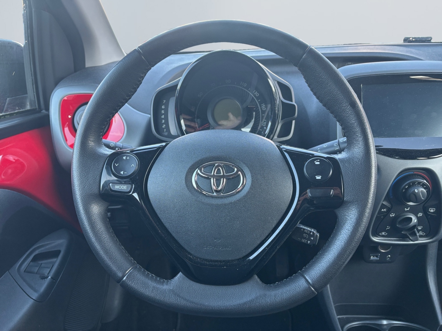 Toyota Aygo 5-deurs Play X-play
