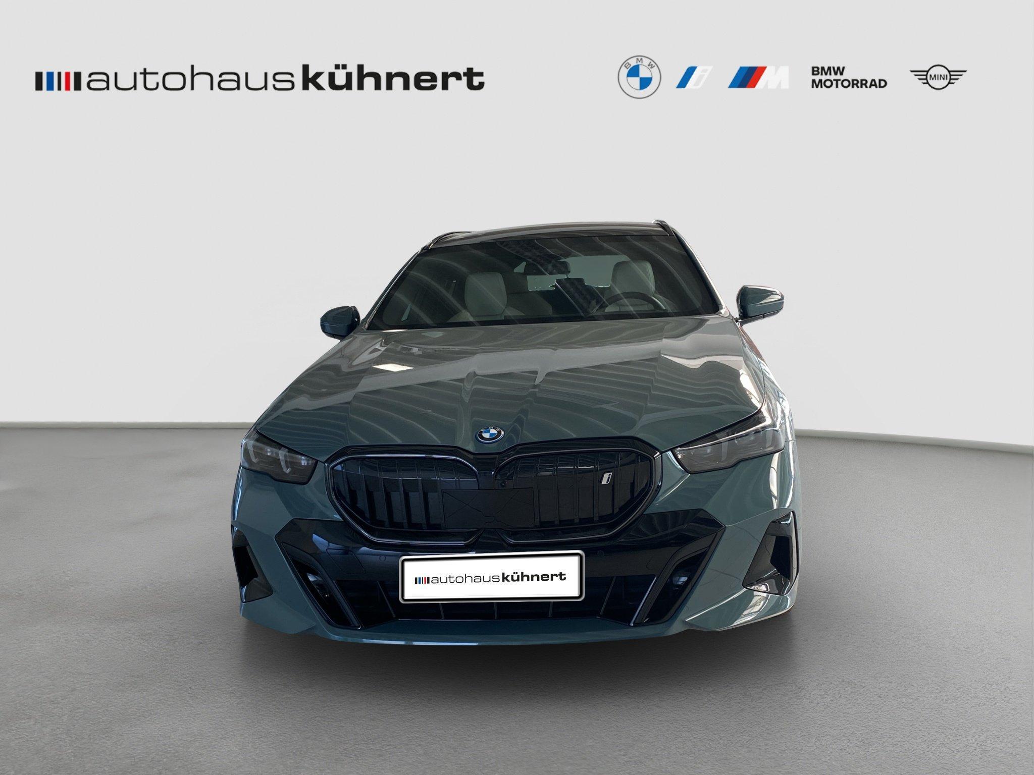 BMW i5 Touring eDrive40