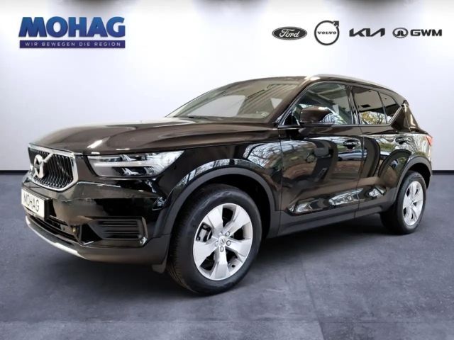 Volvo XC40 Momentum