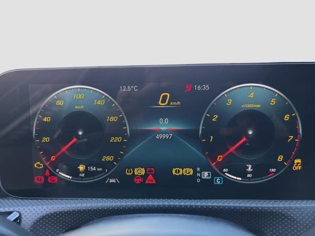 Mercedes-Benz CLA 200 4MATIC AMG Line Coupé