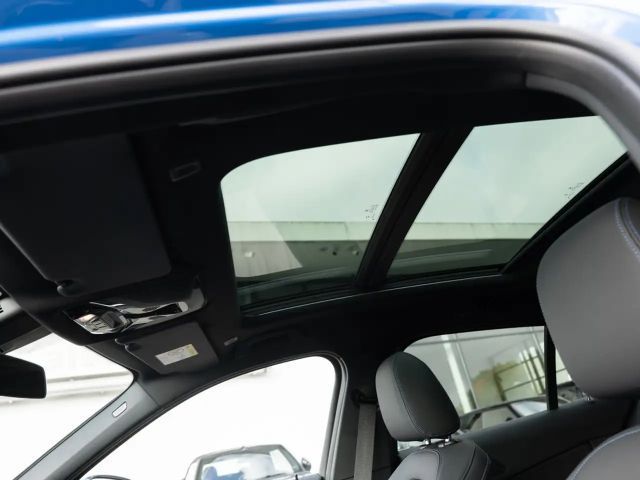 BMW 118 118i M-Sport Sedan