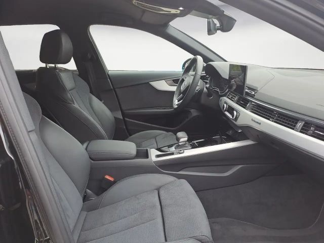 Audi A4 40 TFSI Quattro S-Line S-Tronic