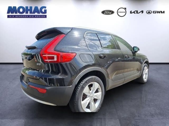 Volvo XC40 Core