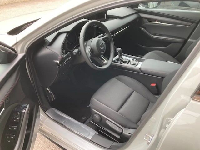 Mazda 3 Homura SkyActiv e-Skyactiv