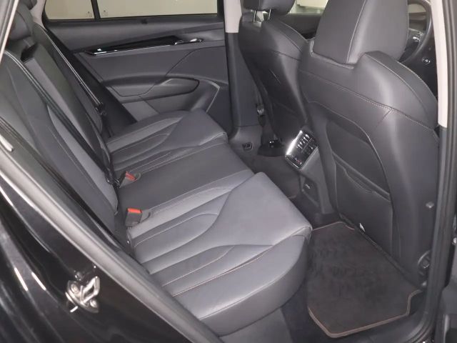 Skoda Enyaq Suite
