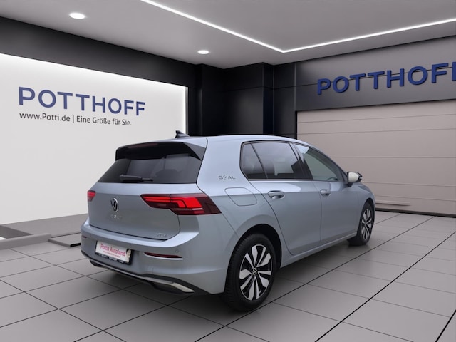 Volkswagen Golf 1.5 eTSI DSG