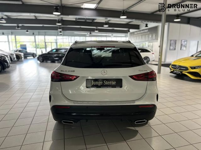 Mercedes-Benz GLA 250 4MATIC AMG Line