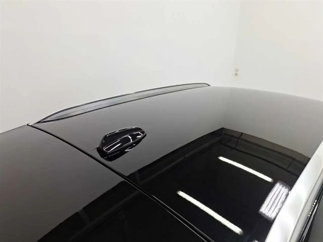 Volvo XC40 Recharge T4