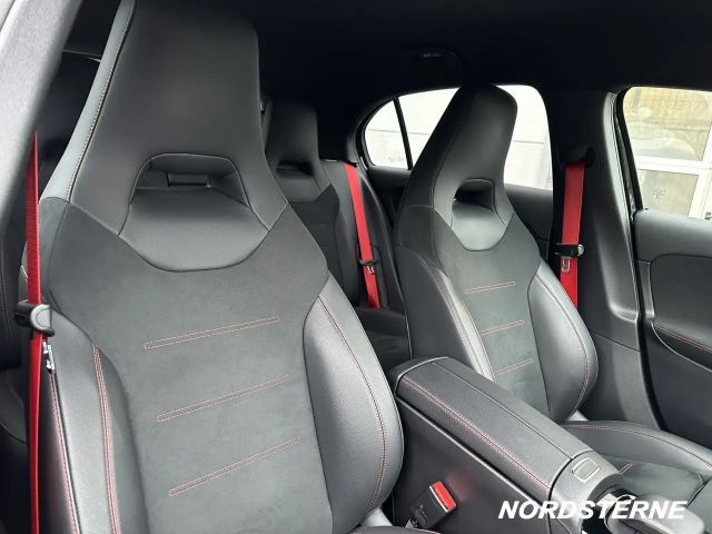 Mercedes-Benz A 35 AMG 4MATIC AMG Line