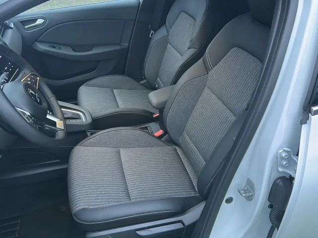 Mitsubishi Colt Hybrid