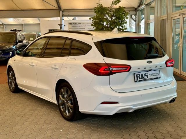 Ford Focus ST Line Wagon