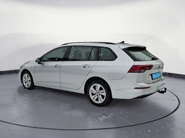 Volkswagen Golf 1.5 TSI Life Variant