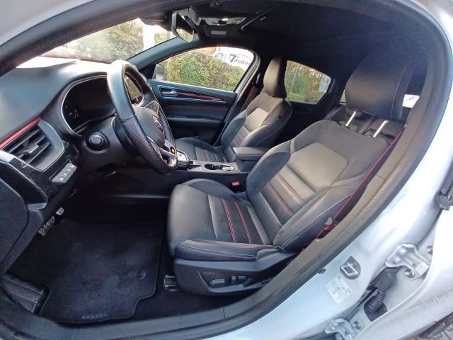 Renault Arkana E-Tech Hybrid RS