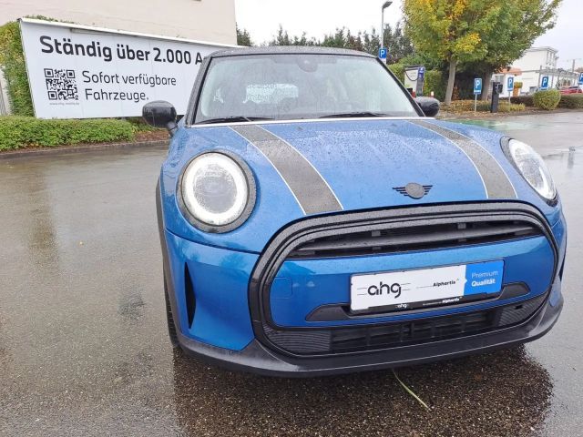 MINI Cooper Classic Trim Steptronic Navi DSG Bluetoot