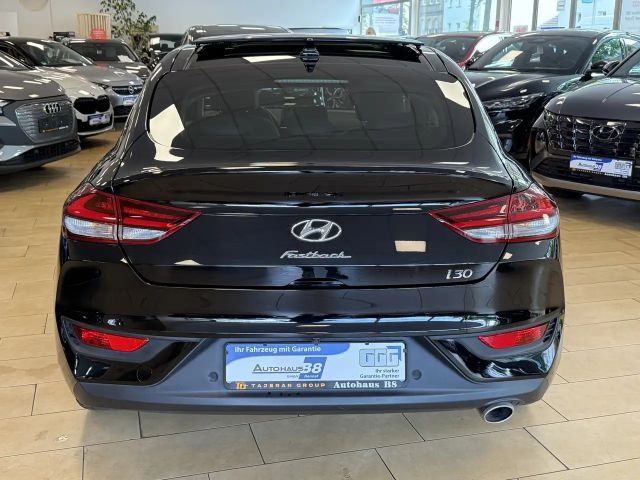 Hyundai i30 Hybrid Prime