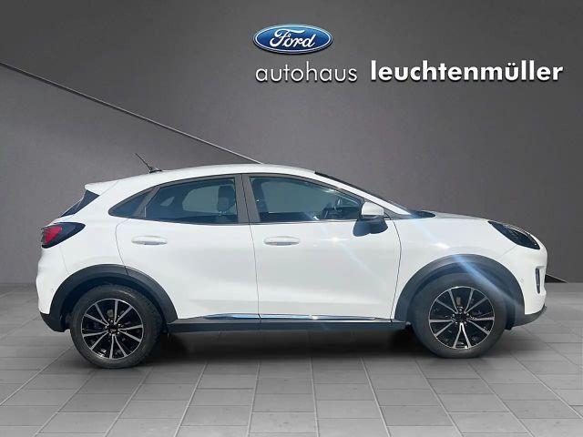 Ford Puma EcoBoost Titanium