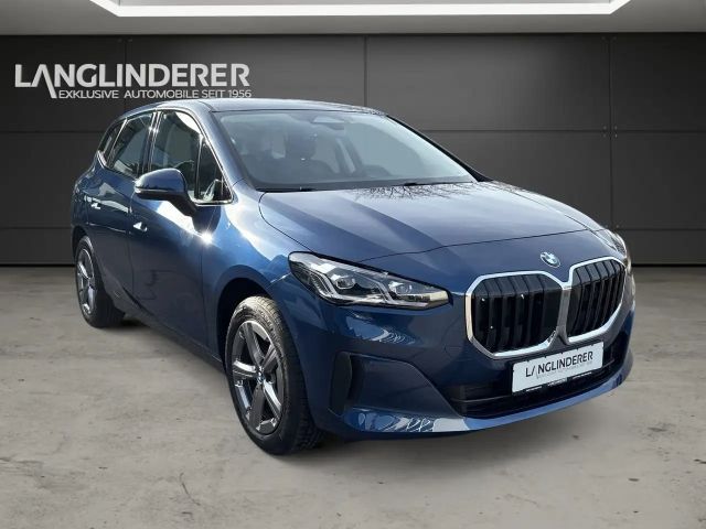 BMW 220 220i Active Tourer