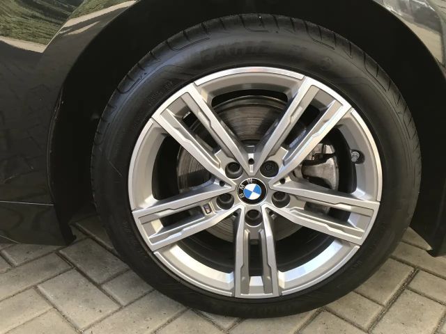 BMW 118 118i M-Sport Sedan