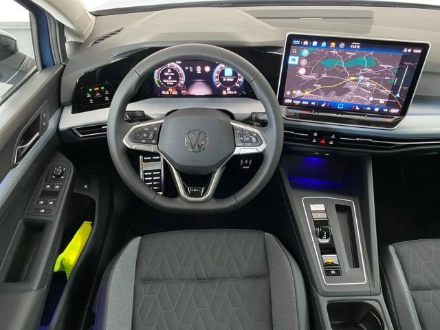 Volkswagen Golf eHybrid