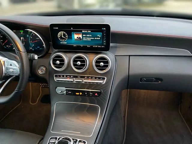 Mercedes-Benz C 200 AMG Line Cabriolet