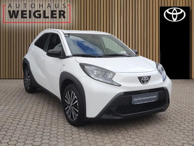 Toyota Aygo X Hatchback Play X-play