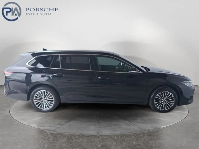 Volkswagen Passat DSG Elegance Elegance Variant