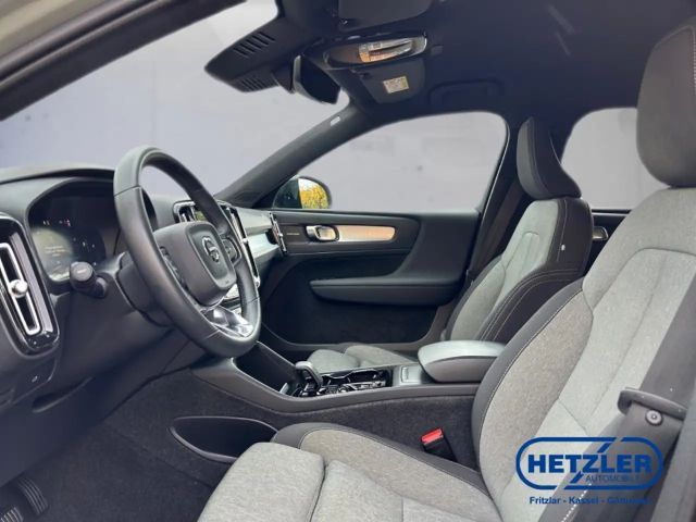 Volvo XC40 Dark Plus