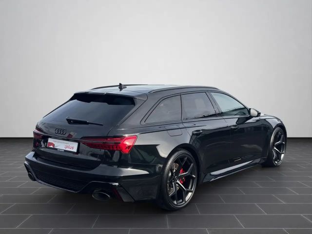Audi RS6 Avant Performance