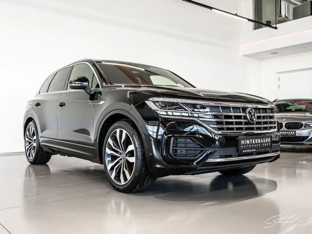 Volkswagen Touareg 4Motion R-Line