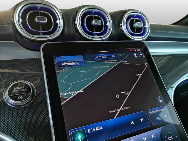 Mercedes-Benz C 180 AMG Line Sedan