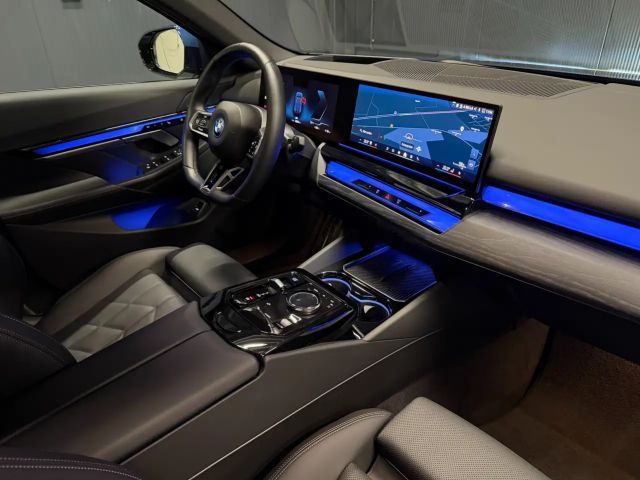 BMW i5 M-Sport Sedan eDrive40