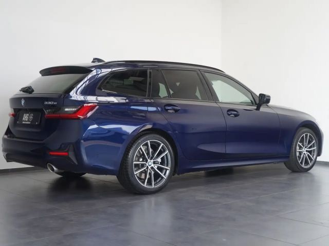 BMW 330 330e Sport Line Touring