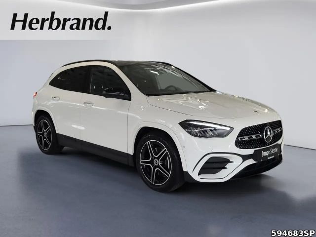 Mercedes-Benz GLA 200 AMG Line